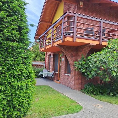 Rozmaring Apartmanok 귤러 외부 사진